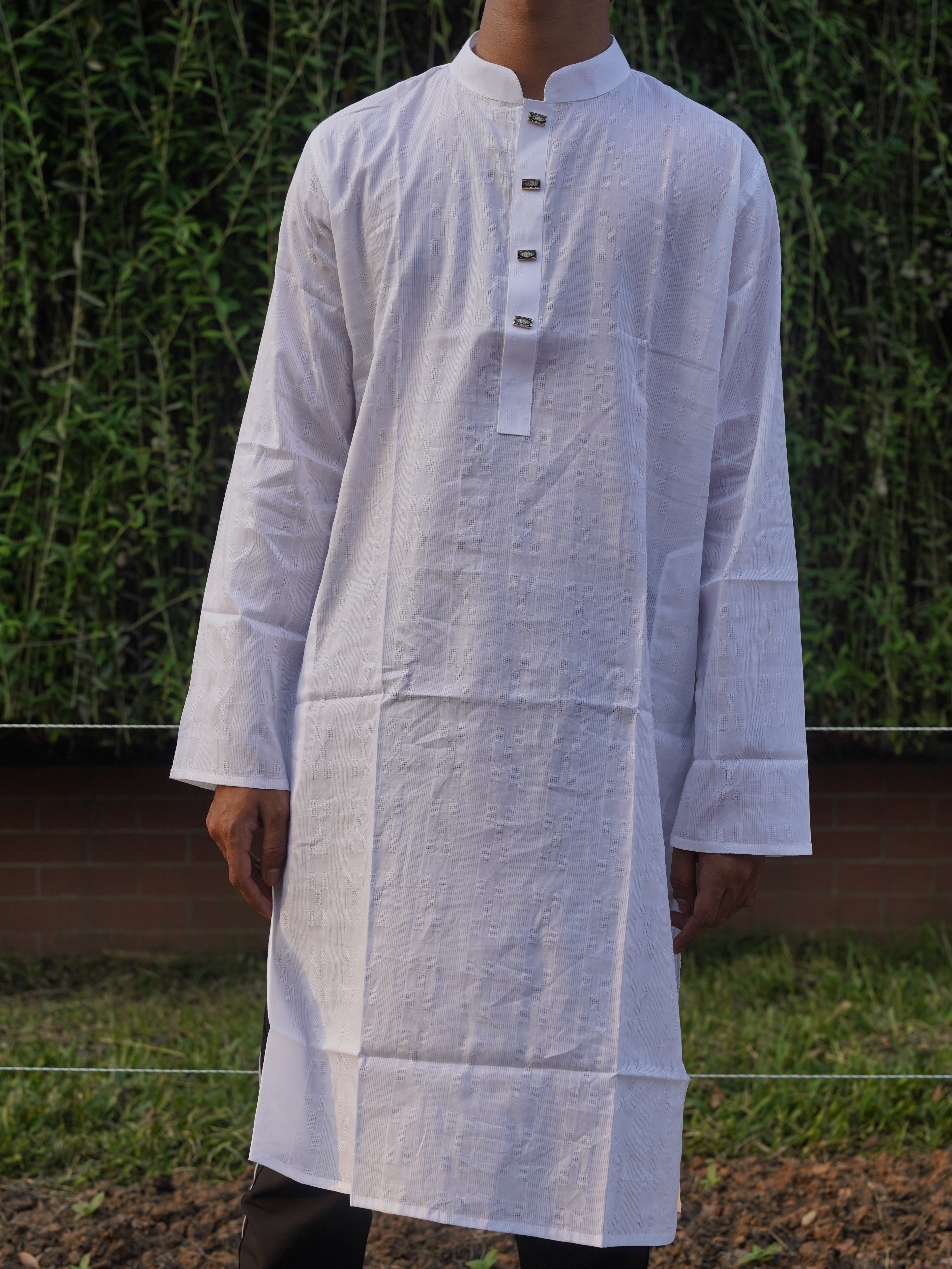 109-White Printed Addi Cotton 100% Suti Panjabi