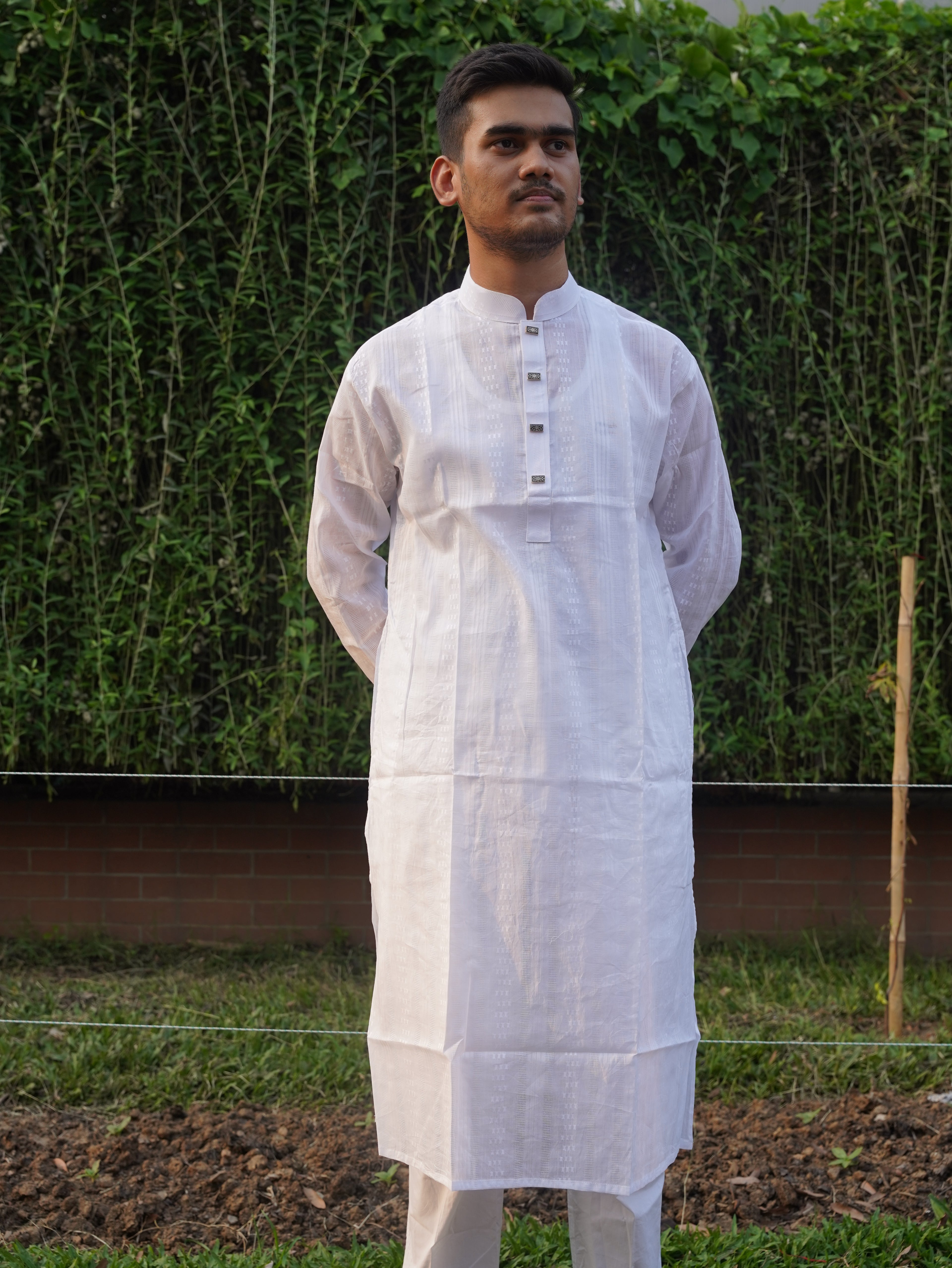107-White Printed Addi Cotton 100% Suti Panjabi